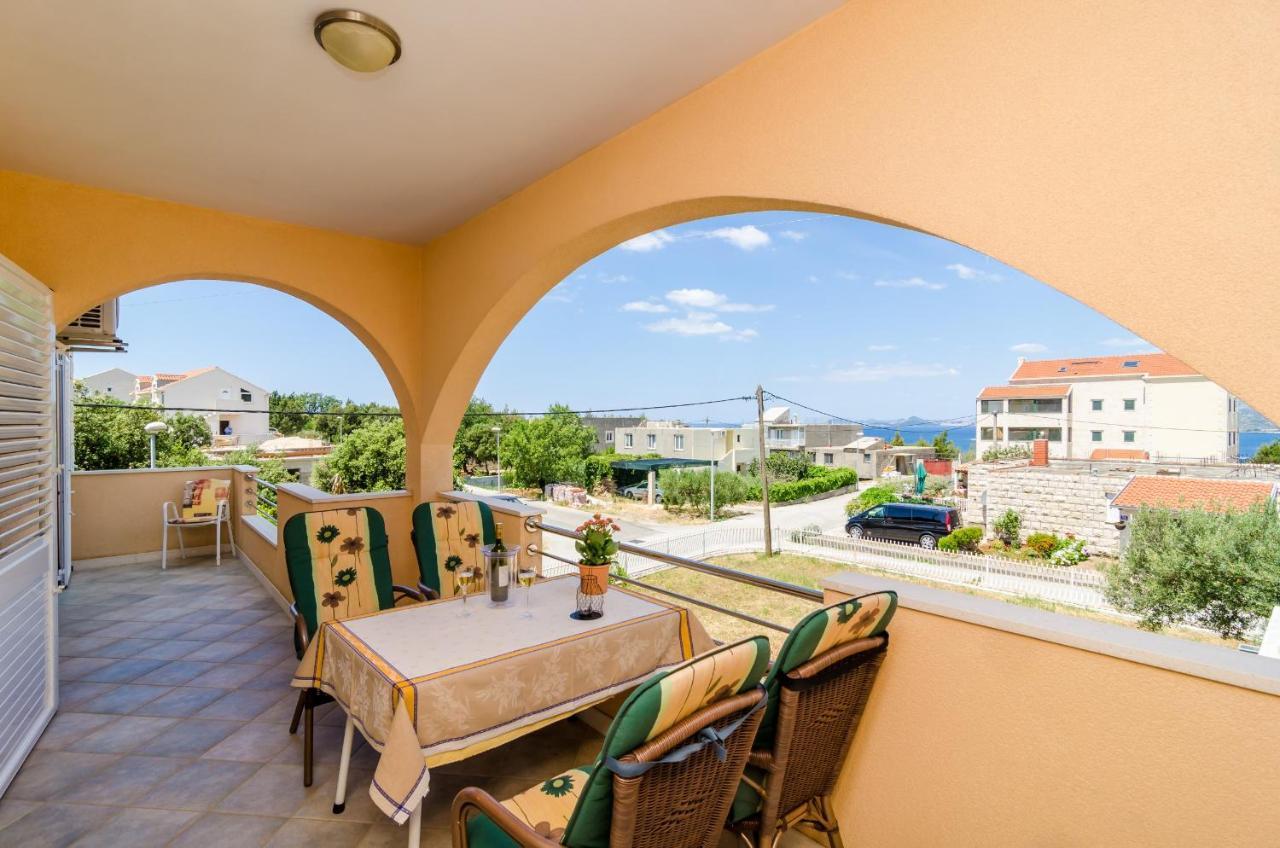 Guesthouse Somnium Кавтат Екстериор снимка