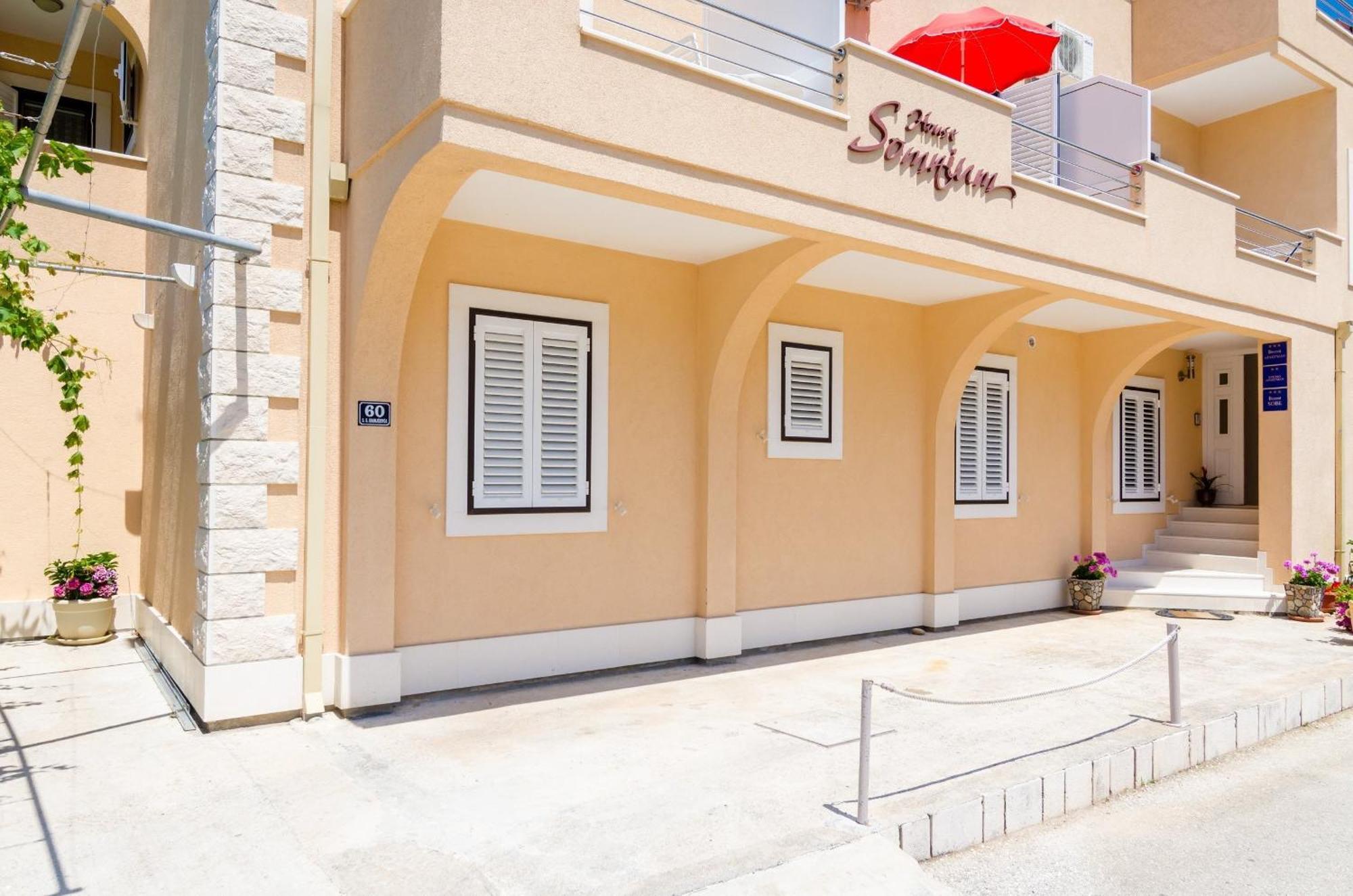 Guesthouse Somnium Кавтат Екстериор снимка